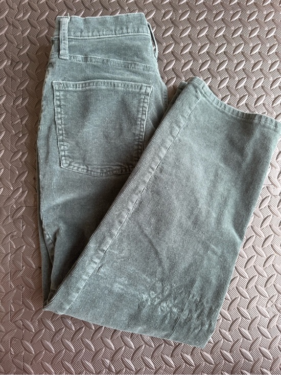 Universal Thread Denim - Universal Thread Straight-Leg Corduroy Jeans in Sage